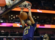 开云体育中国-球员在比赛中表现出色，成为全场焦点