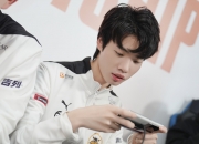 开云sport-狼队攻防平衡受质疑，主教练寻找解决方案的简单介绍