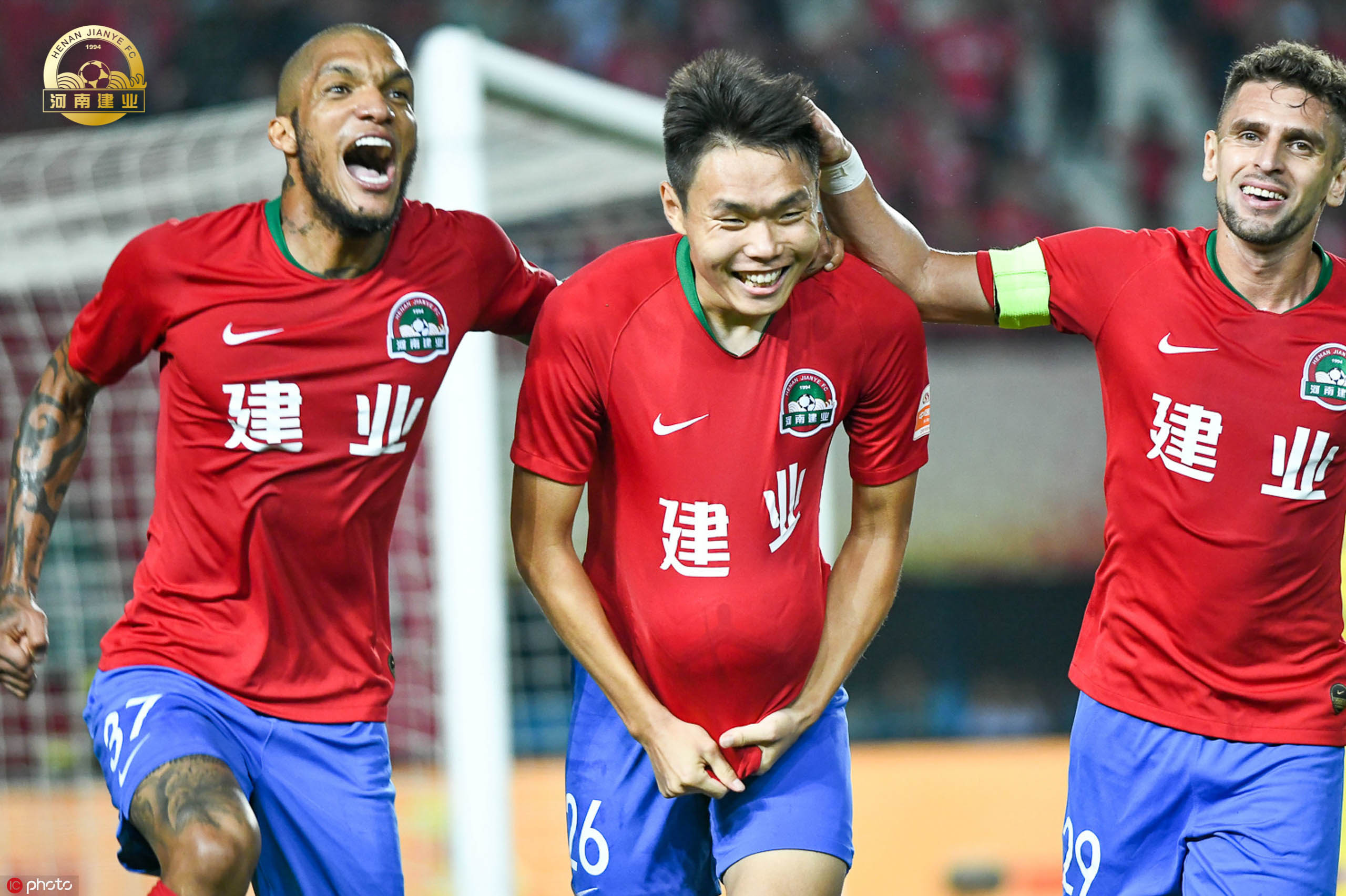 上港主场力克河南建业,积分榜位置略有起伏的简单介绍 上港主场力克河南建业,积分榜位置略有起伏的简单介绍