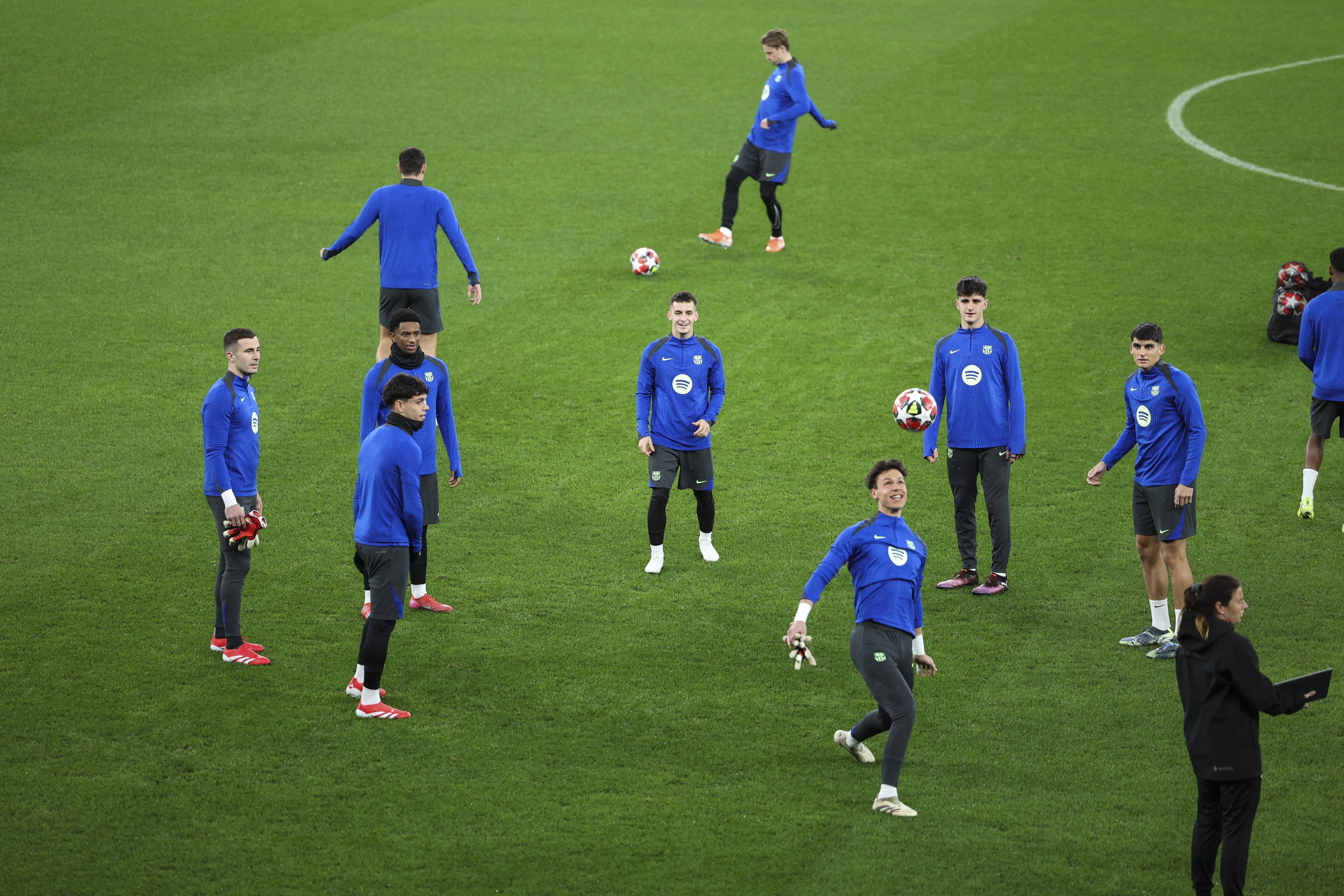 土耳其队备战欧预赛，备受期待