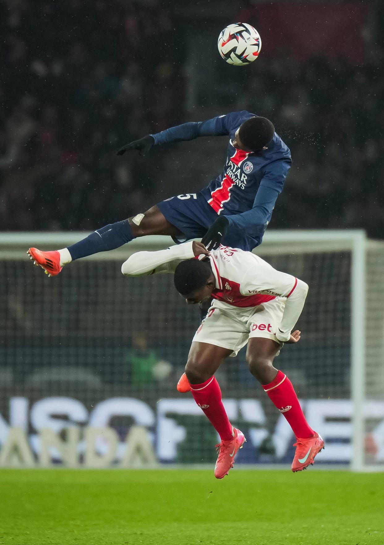 巴黎主场战胜对手,法甲领先优势不减的简单介绍 巴黎主场战胜对手,法甲领先优势不减的简单介绍