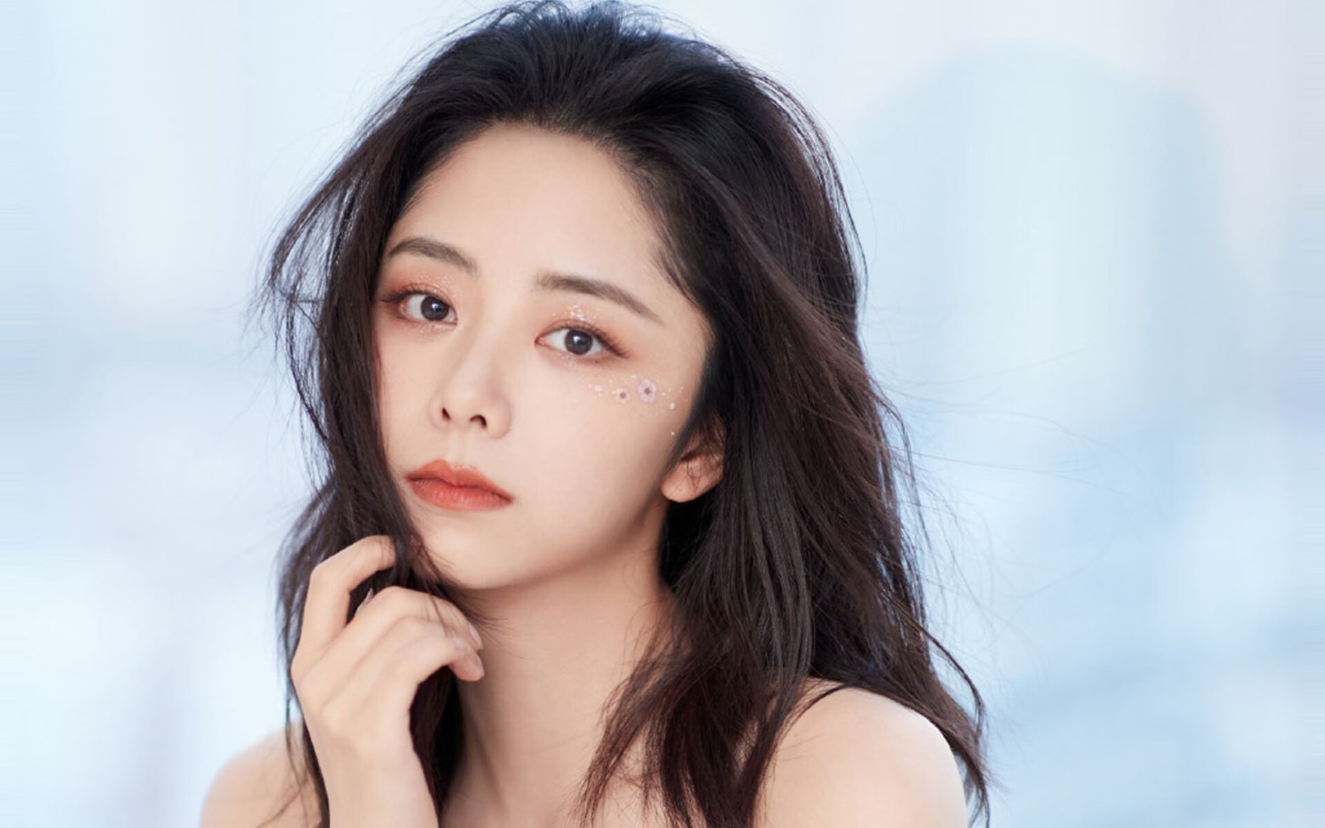 街道竞速与球场突破，当F1轮胎尖啸遇见开拓者击溃奇才