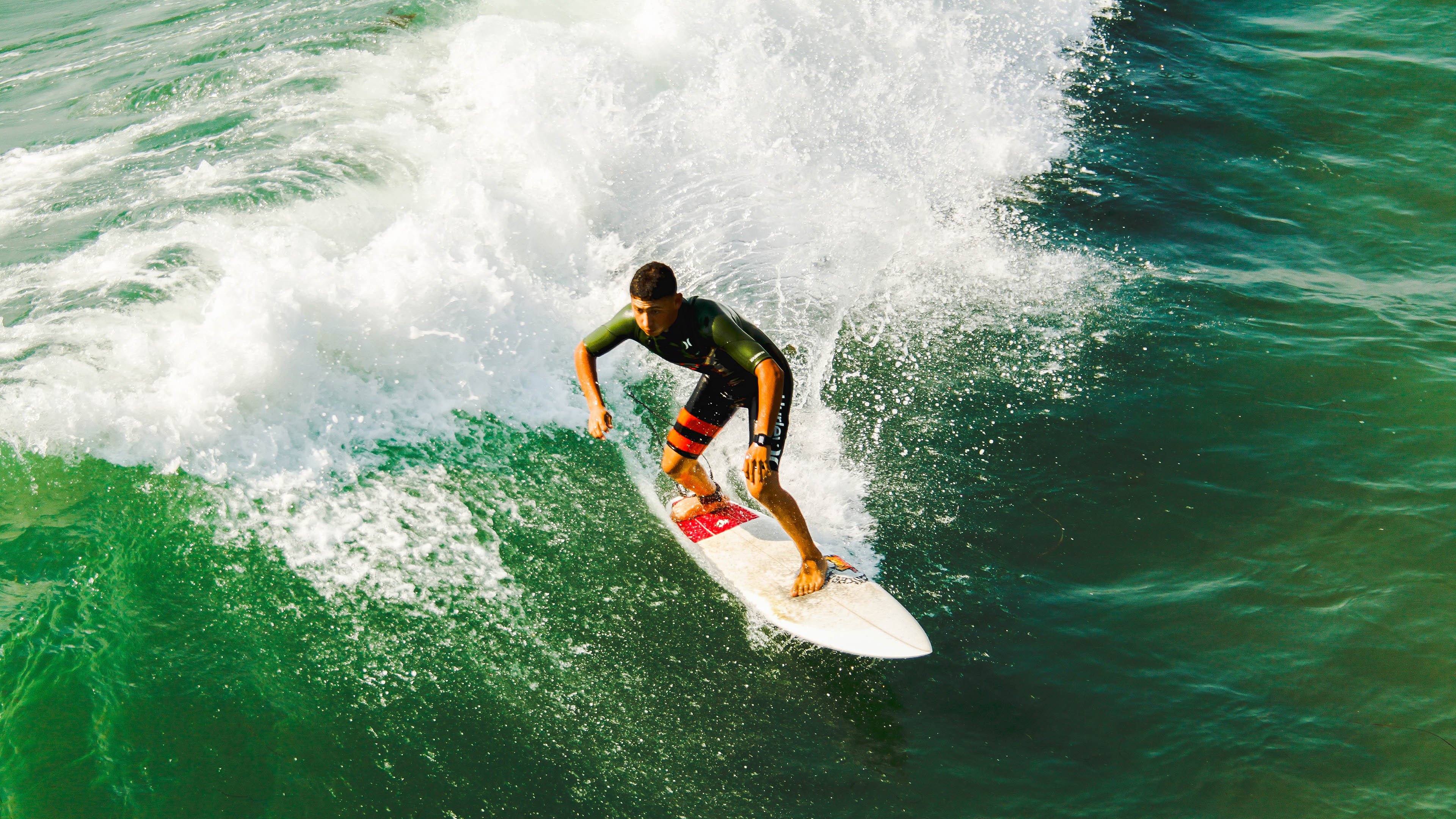 天降神兵，那个被低估的15分钟，如何定义了欧冠历史上最极致的个人表演