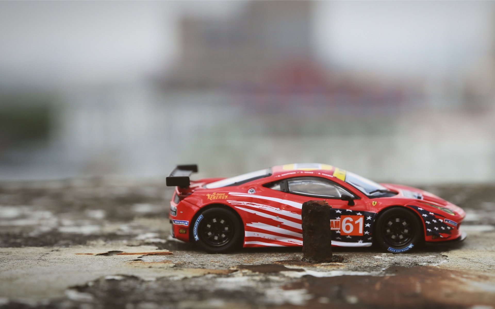 绿茵与赛道间的掌控哲学,从F1摩纳哥缠斗到比利亚雷亚尔的窒息节奏