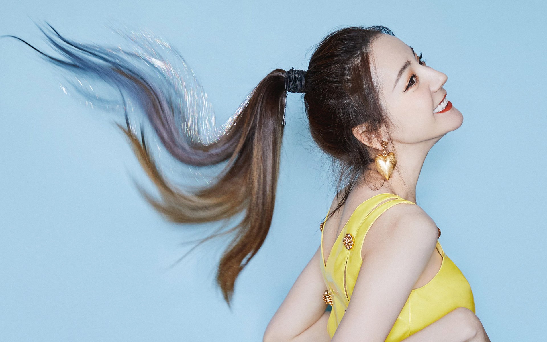 金色纬度上的德比，当曼城枪手厮杀时，沙特资本正击穿欧洲足球旧秩序